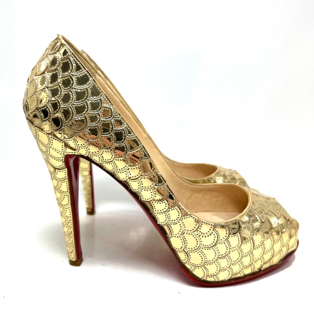 Christian Louboutin Poseidon Sequin Heels Size 39 (Us 9)